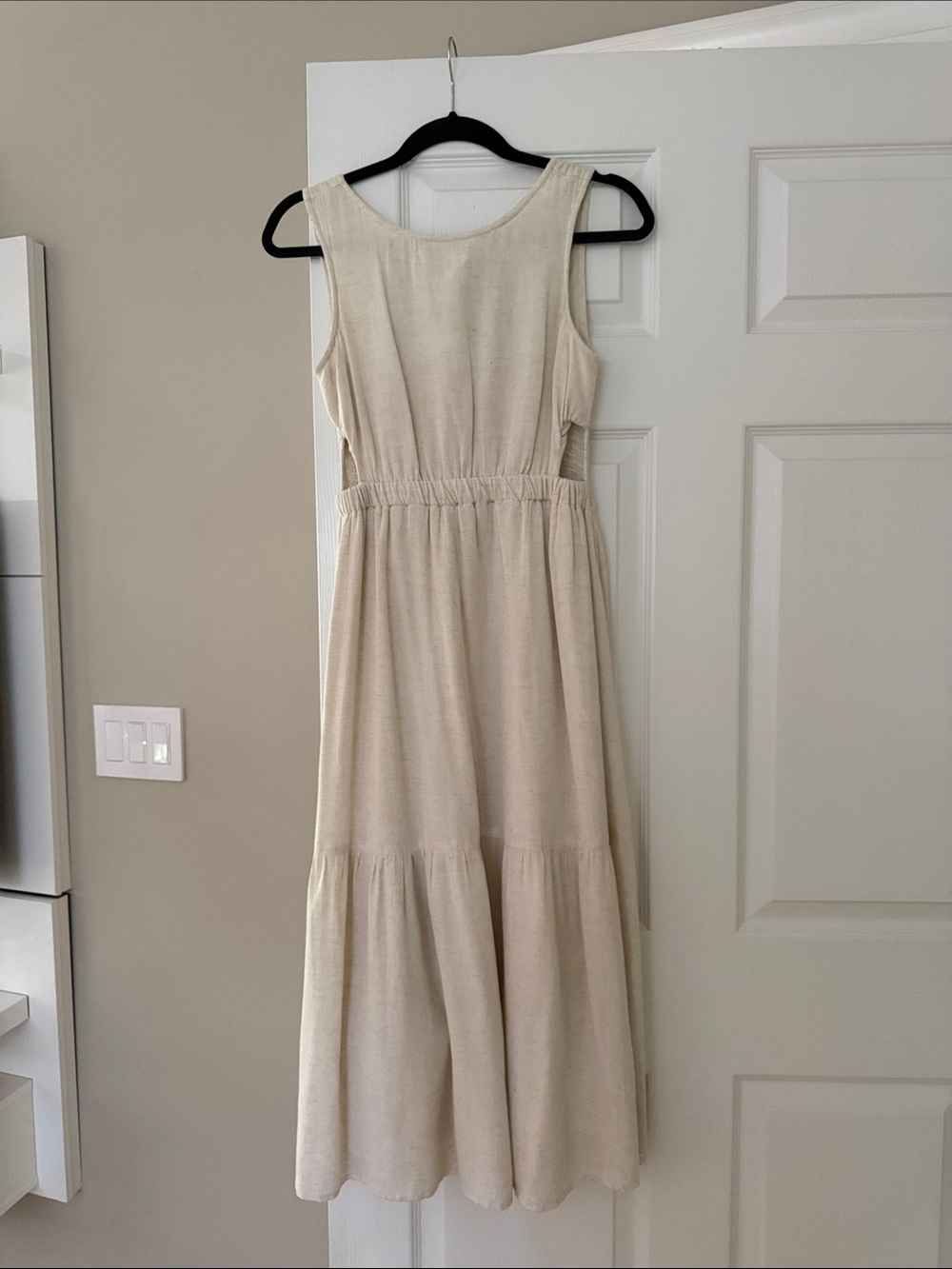 Sincerely Jules Neutral Cream Sleeveless Midi Dress